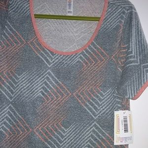 Lularoe Classic T large.